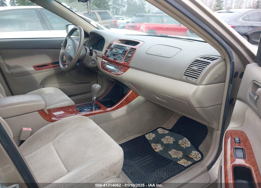 2003 TOYOTA CAMRY XLE VIN: JTDBE32K230157382