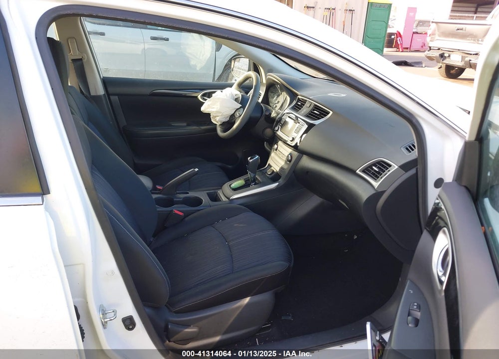 2017 NISSAN SENTRA SV VIN: 3N1AB7AP4HY322194