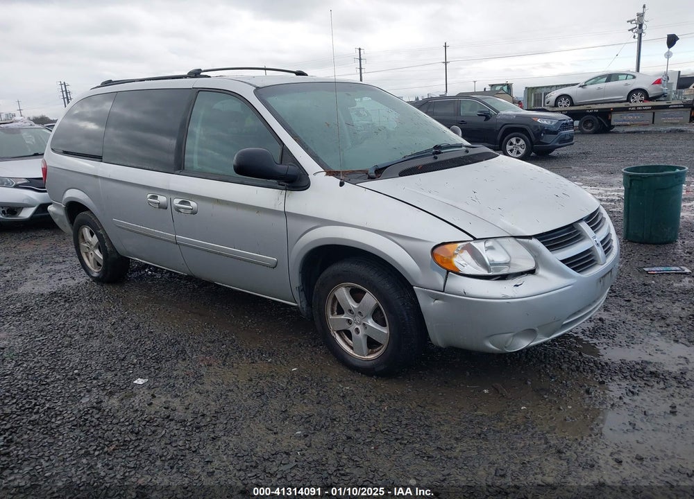 2007 DODGE GRAND CARAVAN SXT VIN: 2D4GP44L97R155493