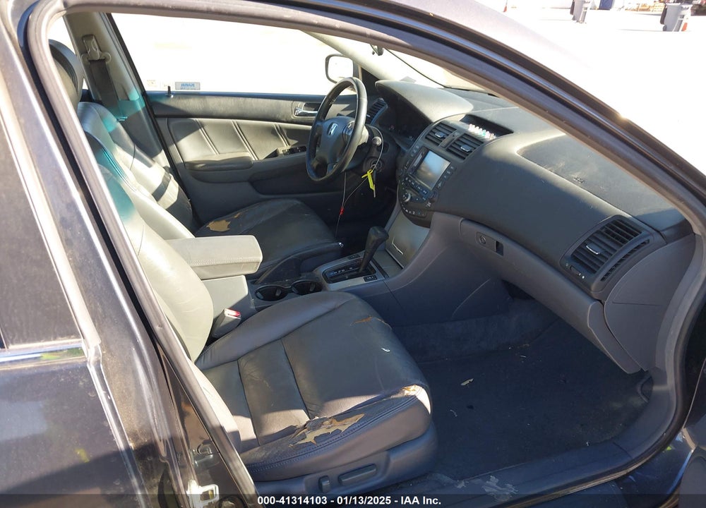 2004 HONDA ACCORD 3.0 EX VIN: 1HGCM66874A100583