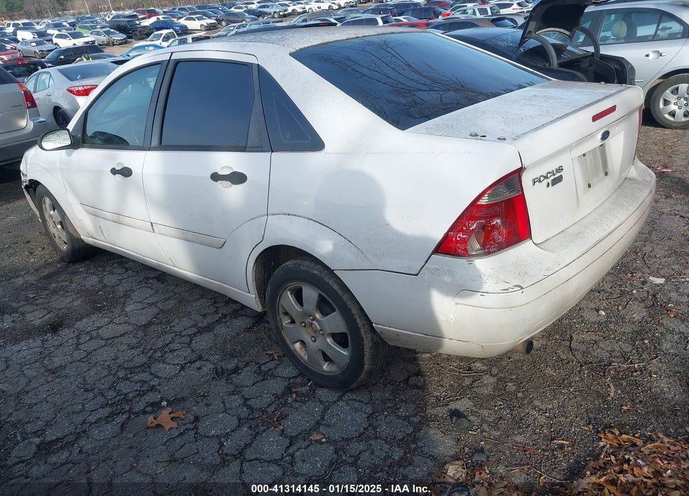 2007 FORD FOCUS VIN: 1FAHP34N37W260086