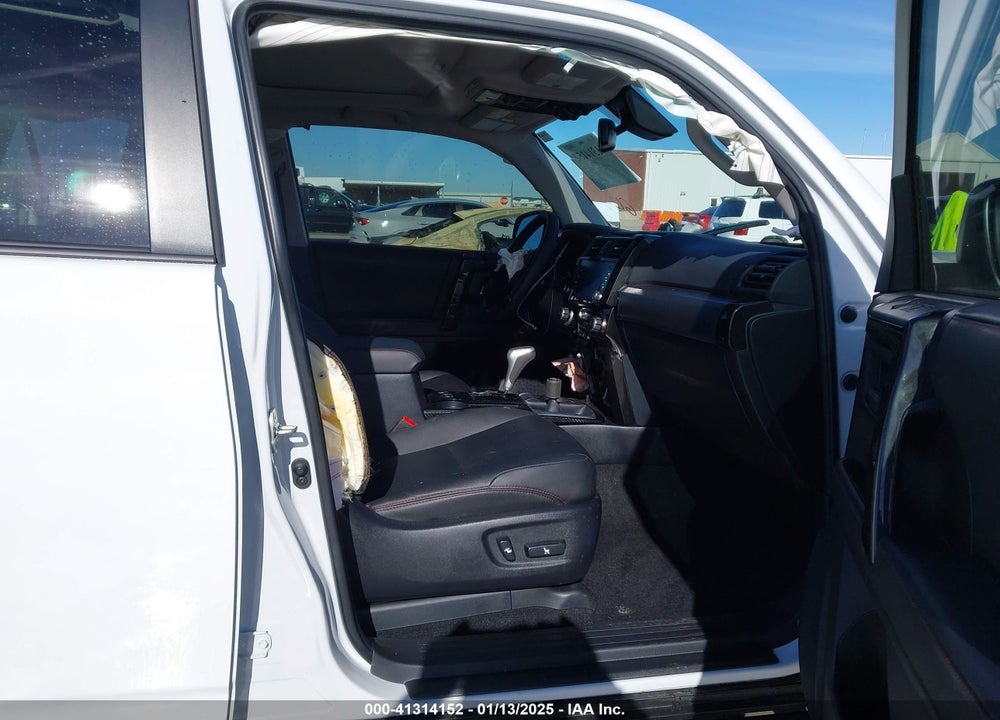 2024 TOYOTA 4RUNNER TRD PRO VIN: JTELU5JR8R6225378