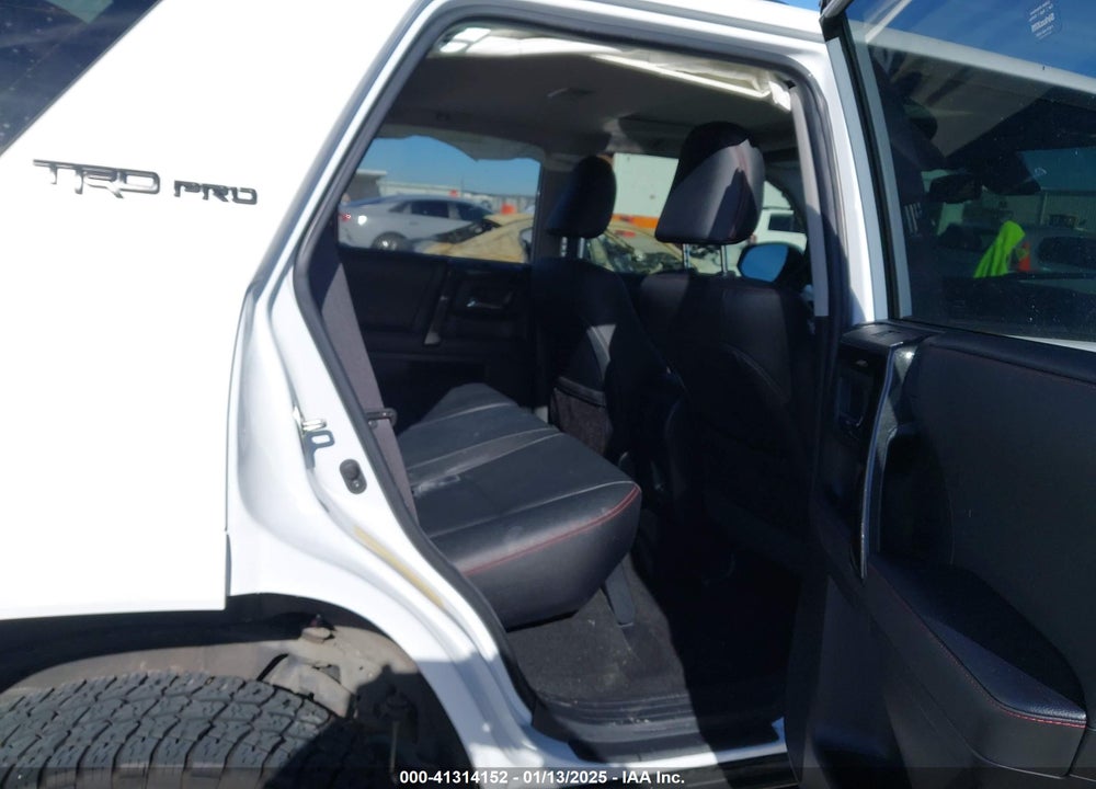 2024 TOYOTA 4RUNNER TRD PRO VIN: JTELU5JR8R6225378