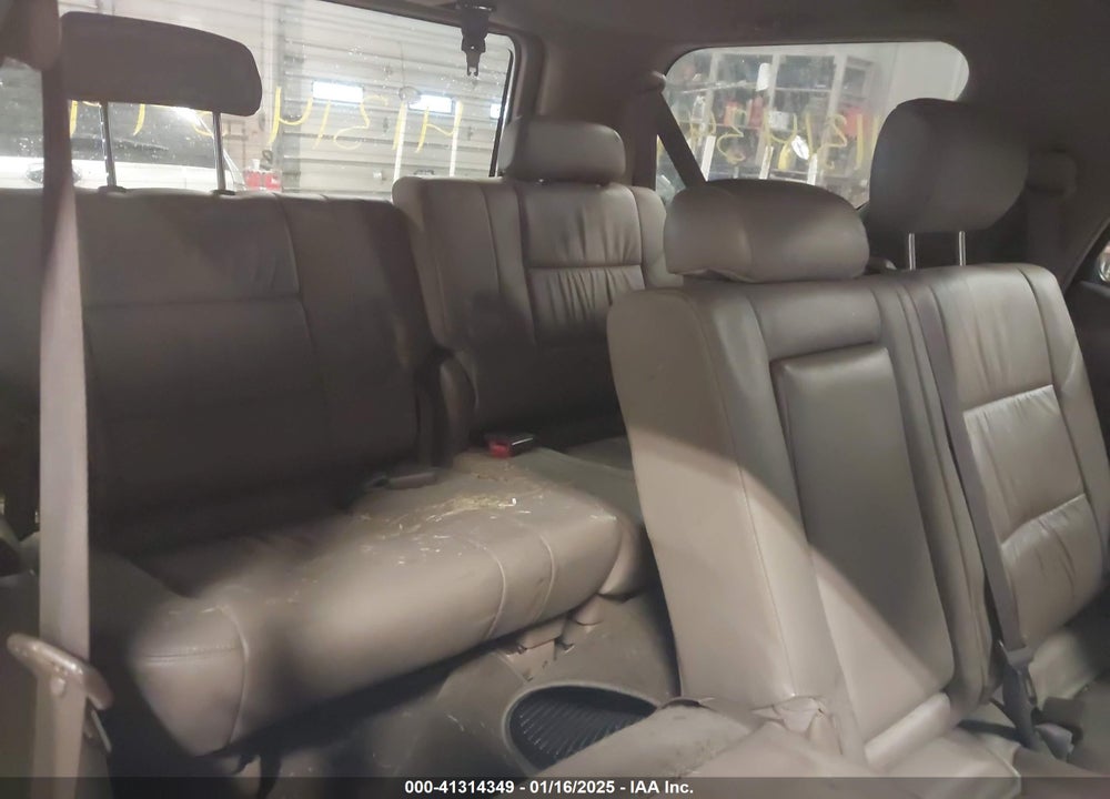 2004 TOYOTA SEQUOIA LIMITED V8 VIN: 5TDBT48A14S211599