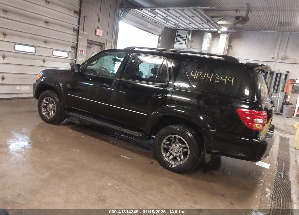 2004 TOYOTA SEQUOIA LIMITED V8 VIN: 5TDBT48A14S211599
