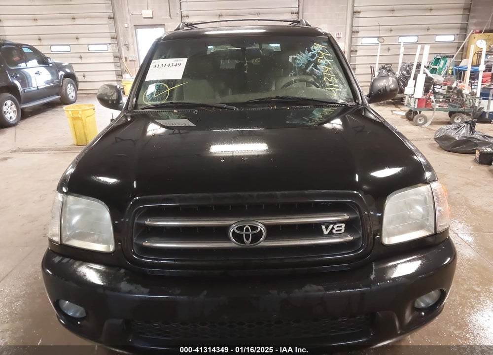 2004 TOYOTA SEQUOIA LIMITED V8 VIN: 5TDBT48A14S211599