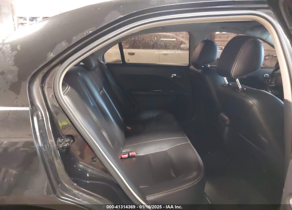 2011 FORD FUSION VIN: 3FAHP0JA3BR291155