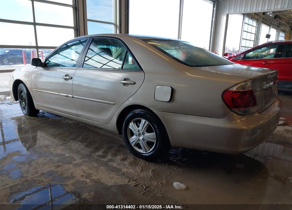 2005 TOYOTA CAMRY LE VIN: 4T1BE32K15U091074