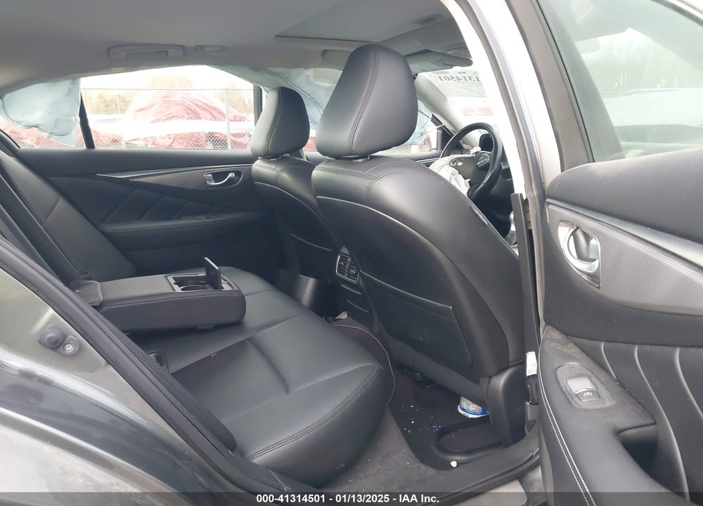 2015 INFINITI Q50 VIN: JN1BV7AR1FM422489