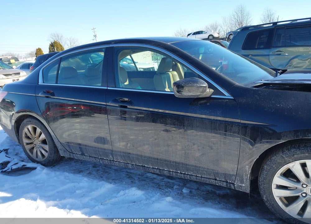 2012 HONDA ACCORD VIN: 1HGCP2F8XCA045870