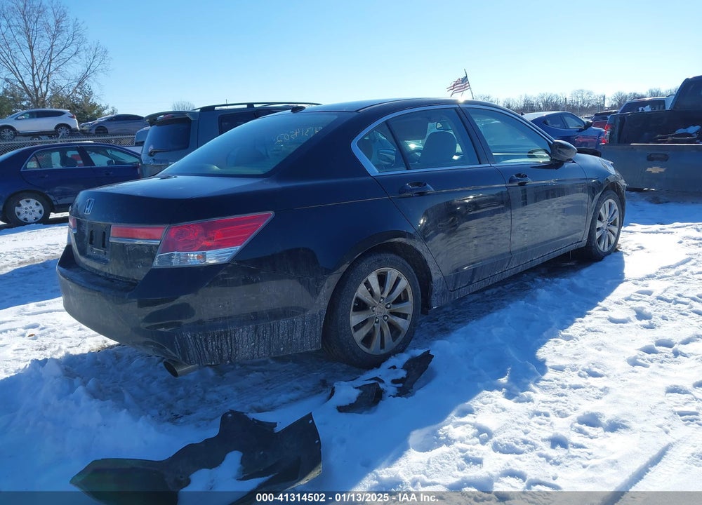 2012 HONDA ACCORD VIN: 1HGCP2F8XCA045870