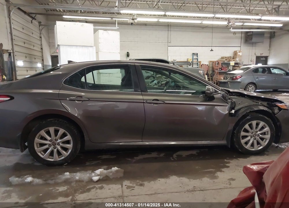 2020 TOYOTA CAMRY LE AWD VIN: 4T1C11BK0LU016576