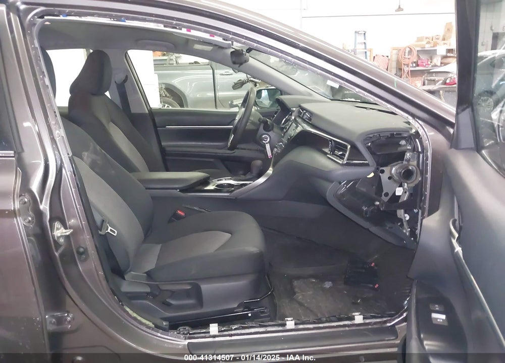 2020 TOYOTA CAMRY LE AWD VIN: 4T1C11BK0LU016576