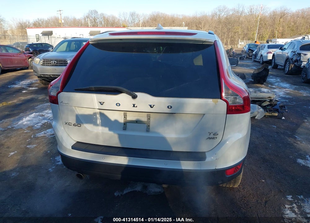 2013 VOLVO XC60 T6/T6 PLATINUM/T6 PREMIER PLUS/T6 R-DESIGN/T6 R-DESIGN PLATINUM/T6 R-DESIGN PREMIER PLUS VIN: YV4902DZ1D2370635