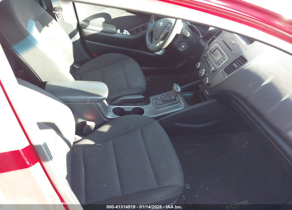 2016 KIA FORTE VIN: KNAFK4A62G5584734