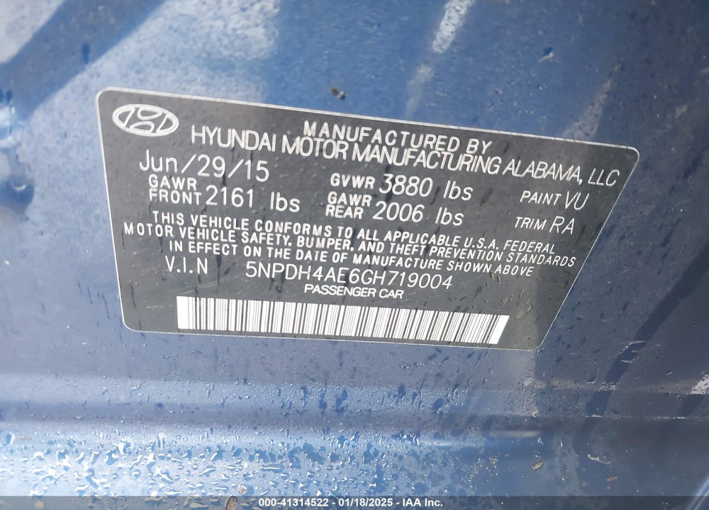 2016 HYUNDAI ELANTRA VIN: 5NPDH4AE6GH719004