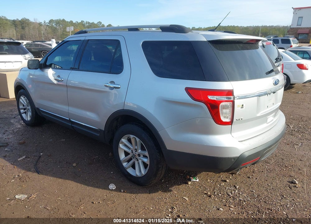 2011 FORD EXPLORER XLT VIN: 1FMHK7D8XBGA39836