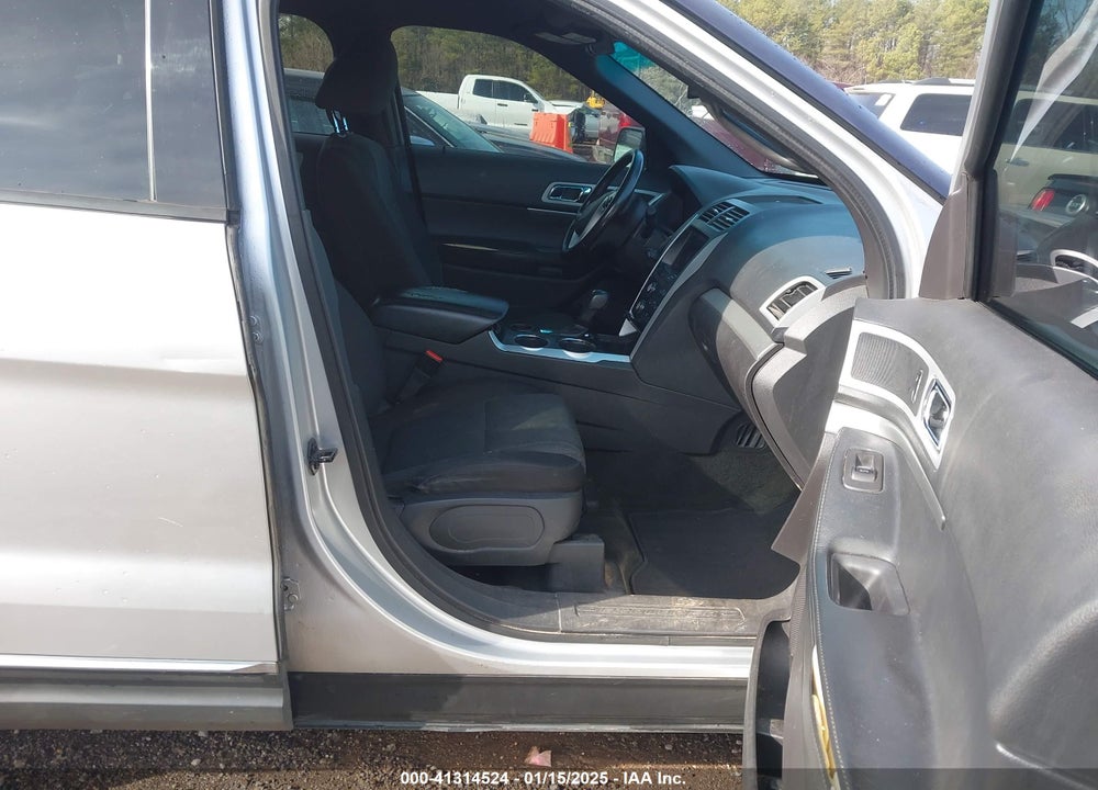 2011 FORD EXPLORER XLT VIN: 1FMHK7D8XBGA39836