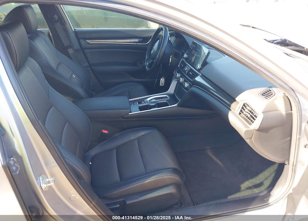 2022 HONDA ACCORD VIN: 1HGCV3F25NA008008