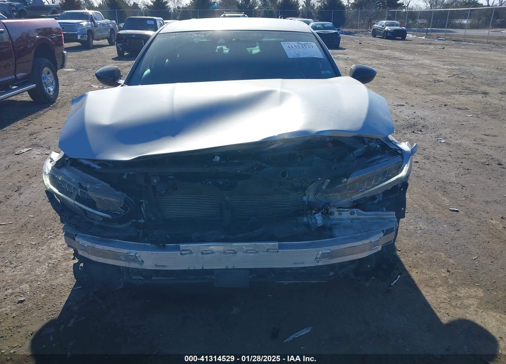 2022 HONDA ACCORD VIN: 1HGCV3F25NA008008