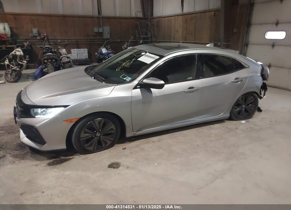 2018 HONDA CIVIC VIN: SHHFK7H56JU426256