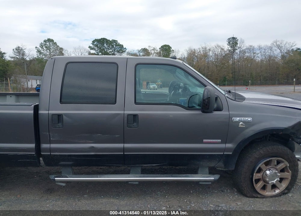 2006 FORD F-250 VIN: 1FTSW21P06EC10432