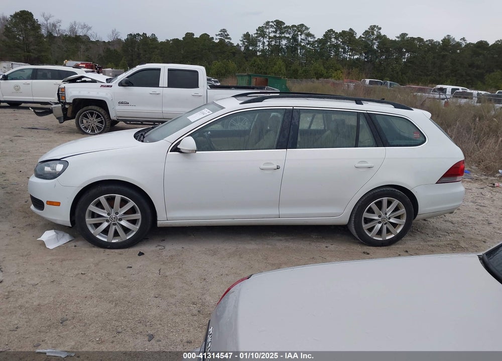 2014 VOLKSWAGEN JETTA SPORTWAGEN VIN: 3VWPL7AJ2EM622347