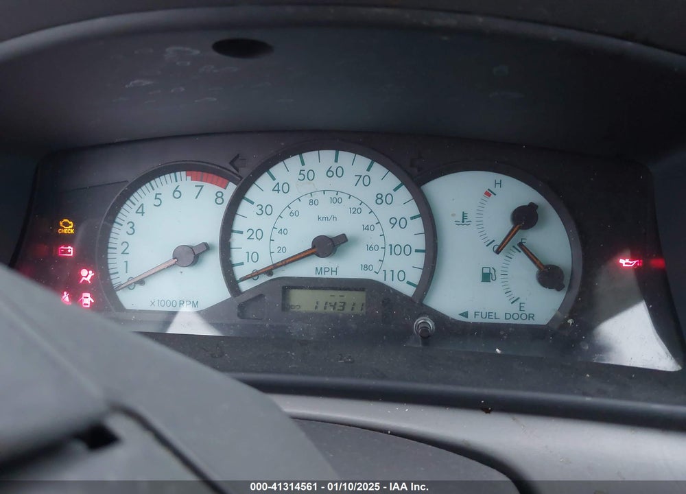 2004 TOYOTA COROLLA LE VIN: 2T1BR32E24C315953