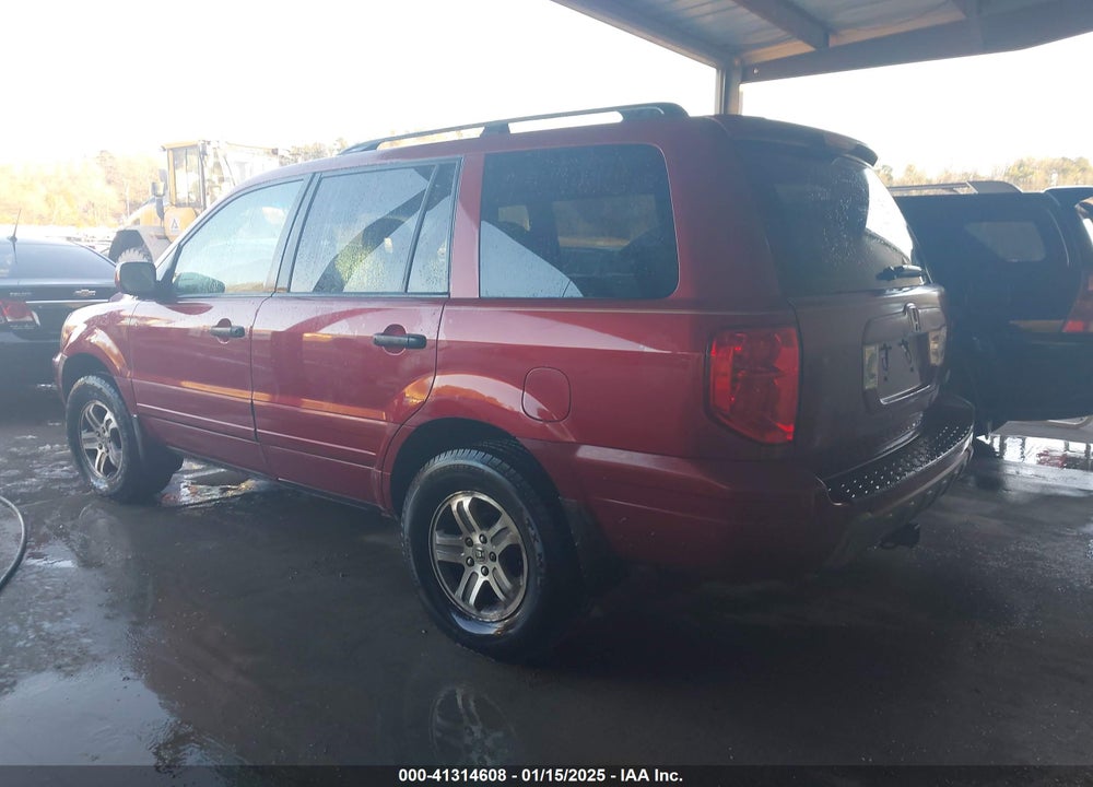 2005 HONDA PILOT EX-L VIN: 5FNYF18695B015119