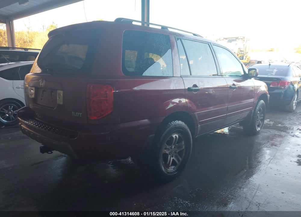 2005 HONDA PILOT EX-L VIN: 5FNYF18695B015119