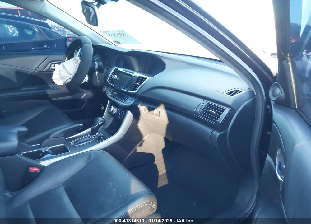 2014 HONDA ACCORD VIN: 1HGCR3F90EA012775