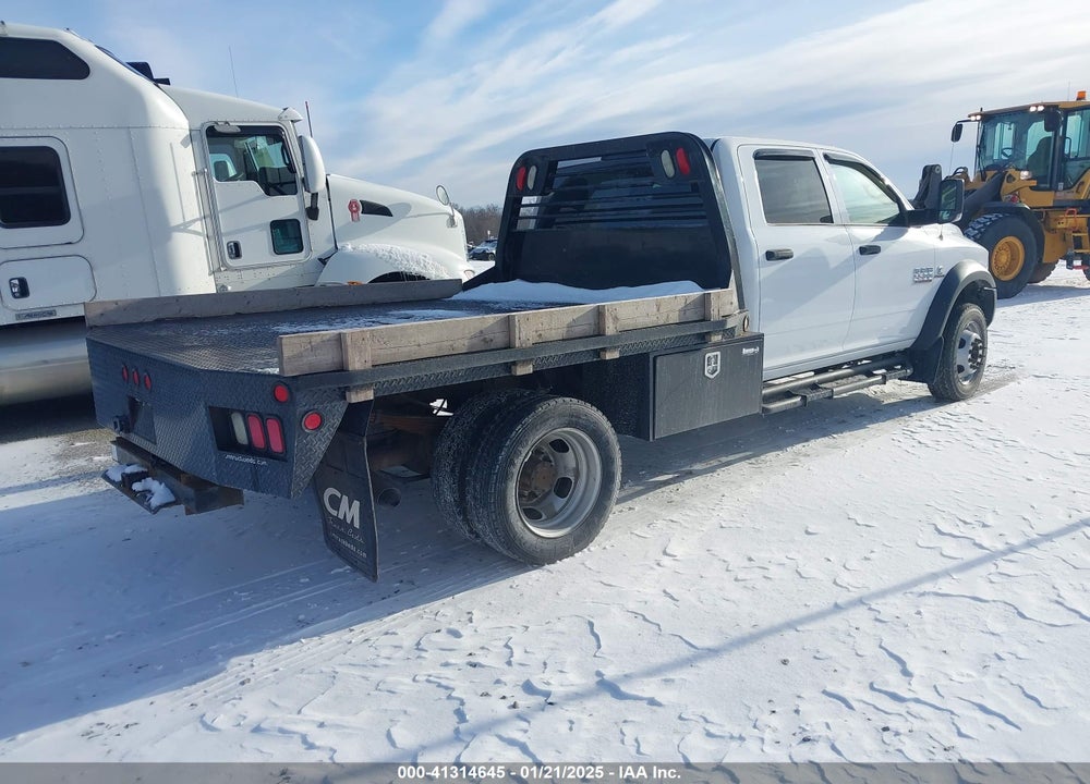 2017 RAM 5500 CHASSIS TRADESMAN/SLT/LAIE VIN: 3C7WRNEL8HG520392
