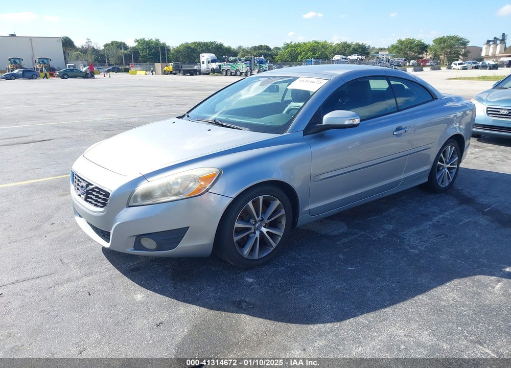 2012 VOLVO C70 VIN: YV1672MC2CJ128884
