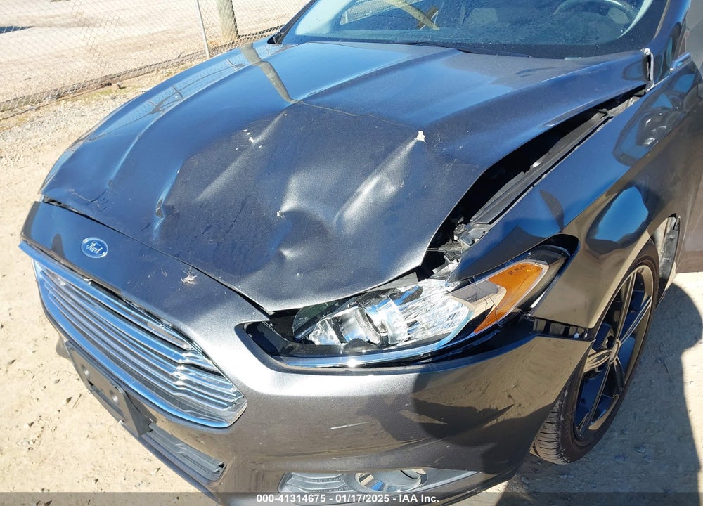 2016 FORD FUSION VIN: 3FA6P0H73GR141023