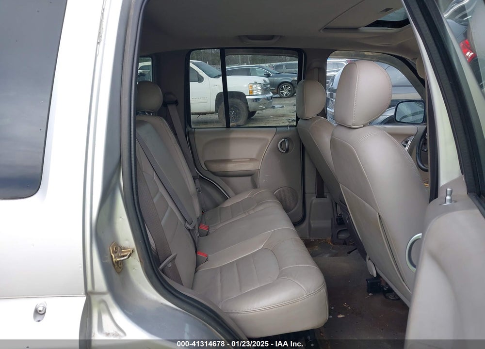 2004 JEEP LIBERTY RENEGADE VIN: 1J4GK38K94W128394