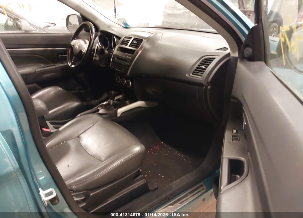 2011 MITSUBISHI OUTLANDER SPORT VIN: JA4AR4AU8BZ004079