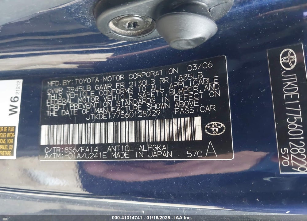 2006 SCION TC VIN: JTKDE177560128229