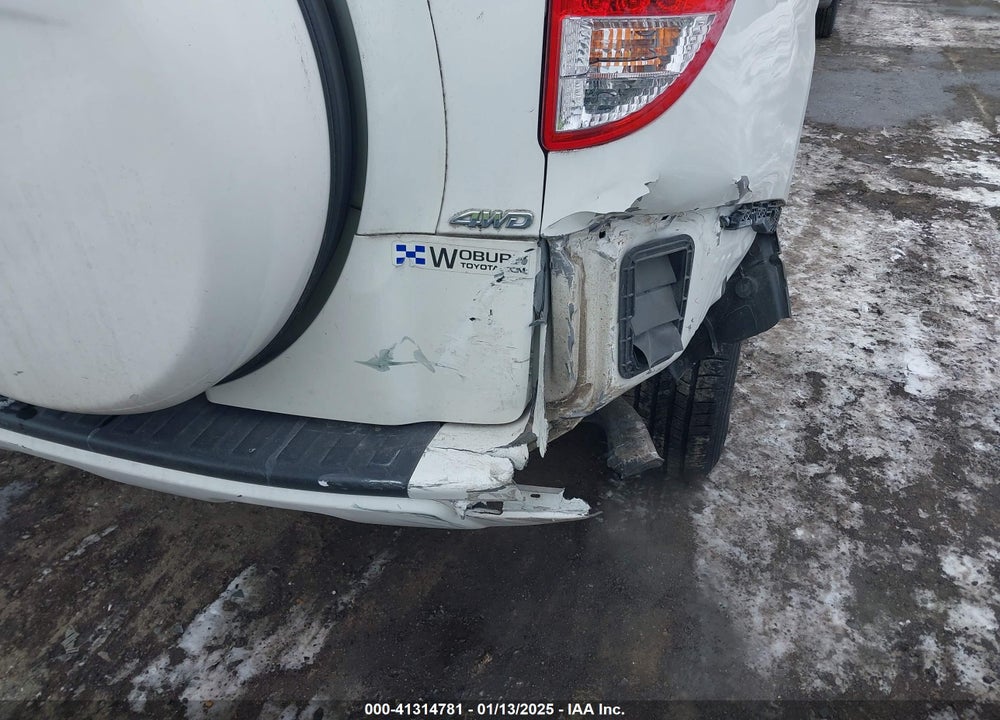 2011 TOYOTA RAV4 VIN: 2T3BF4DV3BW161932