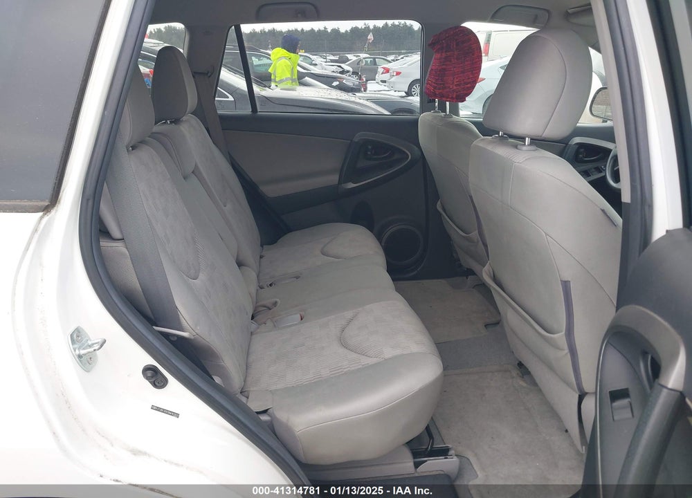 2011 TOYOTA RAV4 VIN: 2T3BF4DV3BW161932