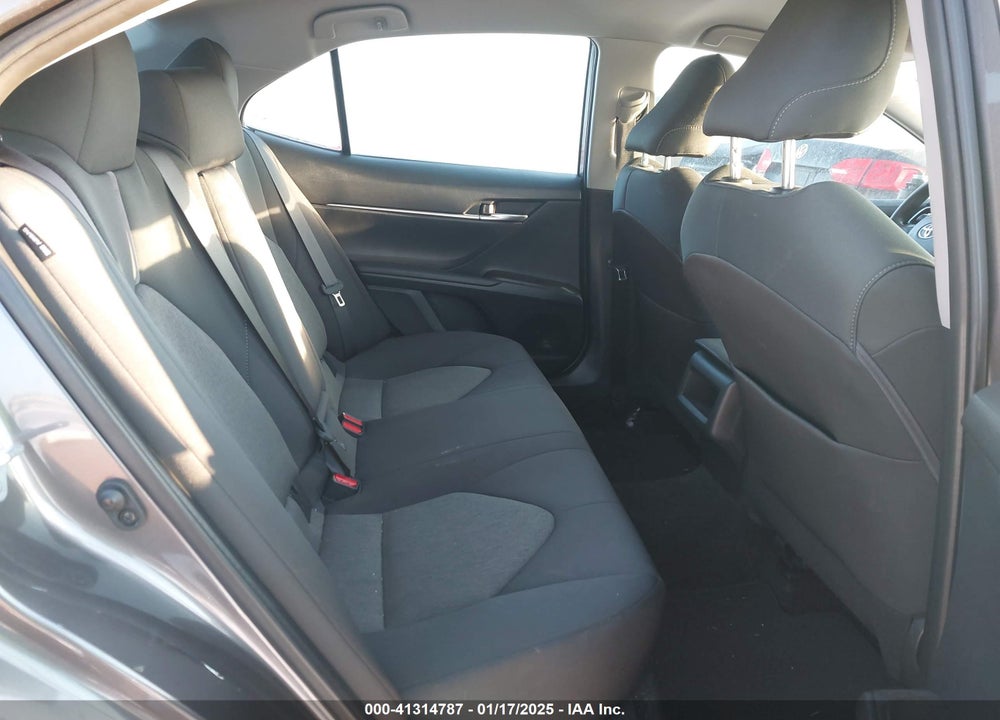 2022 TOYOTA CAMRY LE VIN: 4T1C11AK7NU674495