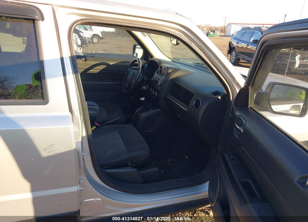 2013 JEEP PATRIOT LATITUDE VIN: 1C4NJPFA2DD166188