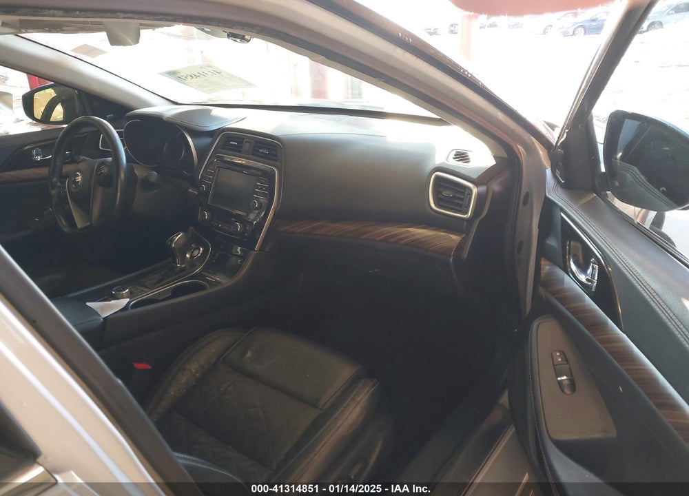 2017 NISSAN MAXIMA VIN: 1N4AA6AP0HC404044