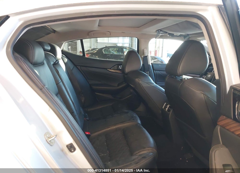 2017 NISSAN MAXIMA VIN: 1N4AA6AP0HC404044
