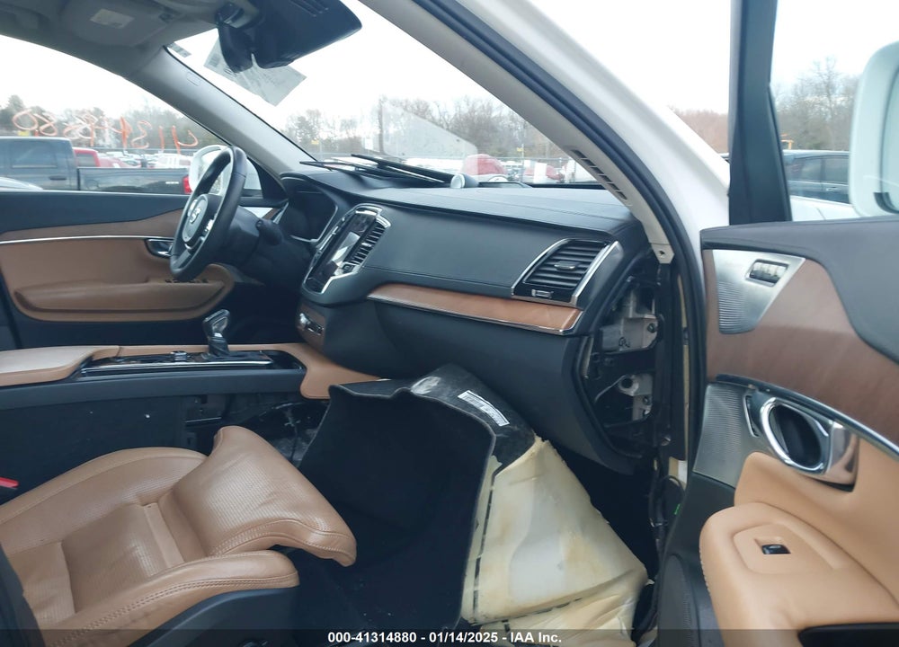 2016 VOLVO XC90 T6 INSCRIPTION VIN: YV4A22PL9G1029962