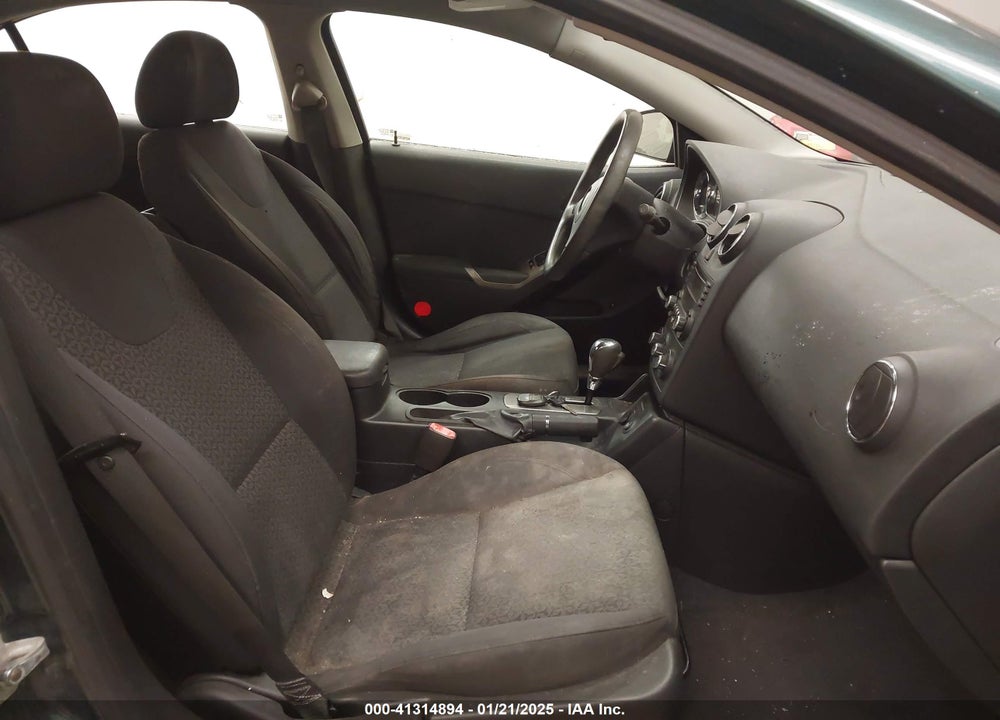 2007 PONTIAC G6 VIN: 1G2ZG58N174106710