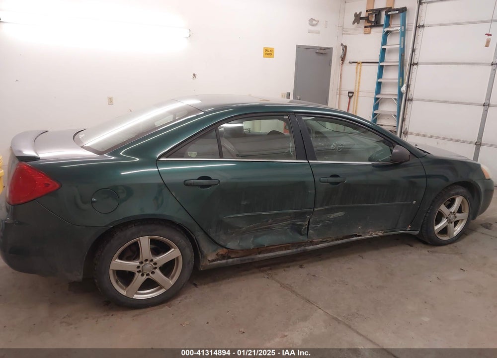 2007 PONTIAC G6 VIN: 1G2ZG58N174106710