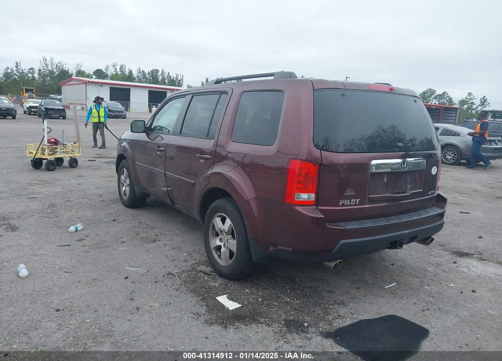 2011 HONDA PILOT EX-L VIN: 5FNYF4H5XBB051454