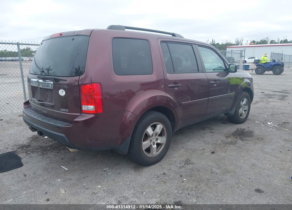 2011 HONDA PILOT EX-L VIN: 5FNYF4H5XBB051454