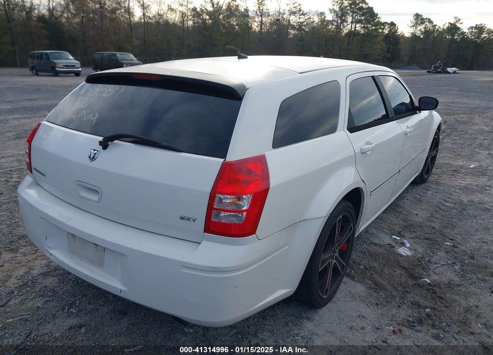 2008 DODGE MAGNUM VIN: 2D4FV37V98H148589