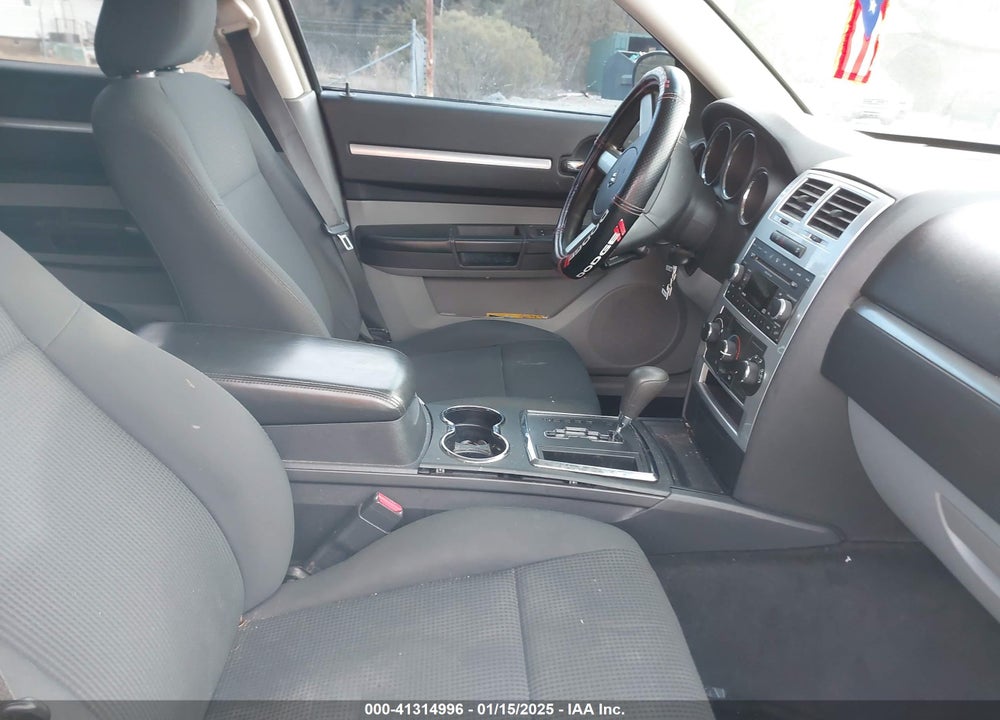 2008 DODGE MAGNUM VIN: 2D4FV37V98H148589